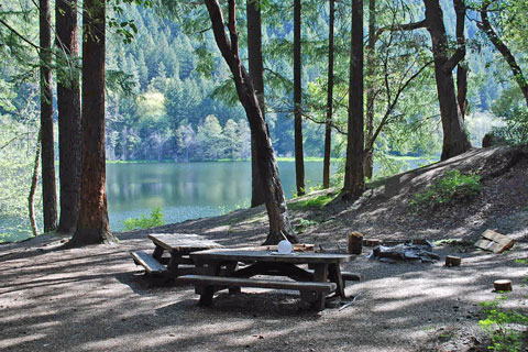 Acorn Woman Lakes Campground, Rogue River - Siskiyou National Forest, Oregon